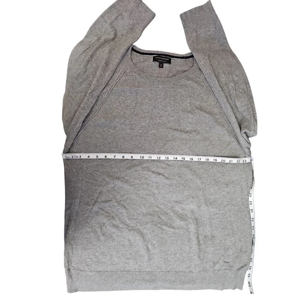 Banana Republic XL Cotton Silk Cashmere Blend Gray‎ Crew Neck Luxury Sweater XL